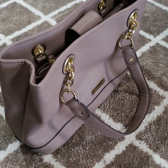 Liz Claiborne Handbags - Liz Claiborne  tote